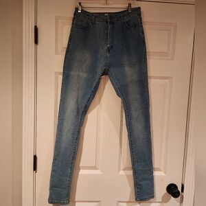 LA 1 stretchy skinny jeans size 15 (31.5 x 33)